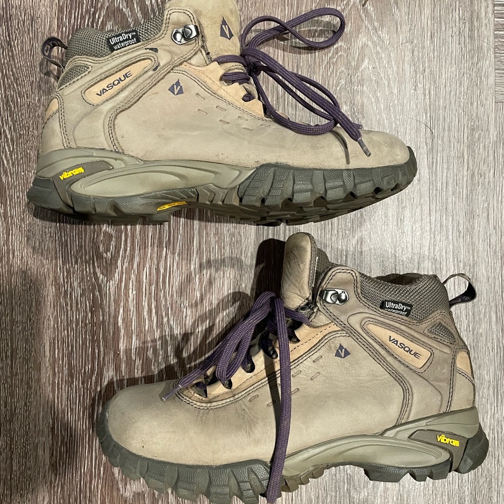 Vasque Talus Ultradry Waterproof Hiking Boots